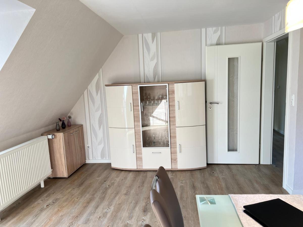 Peedy'S Luxurioese 60M² Wohnung Mit Balkonterrasse Щаде Екстериор снимка
